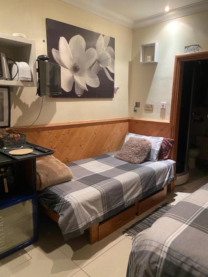 Big Home In London, Forest Hill 외부 사진